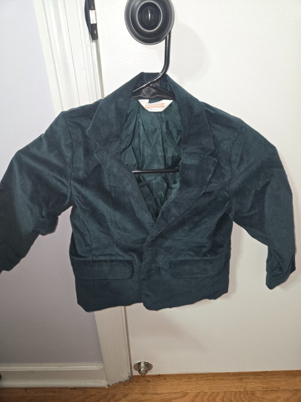 Adorable Size 3T Velvet Like Jacket